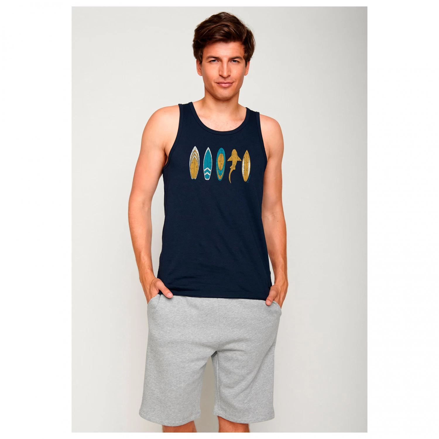 Lifestyle Shark Beach Airy - Tank Top 4 Lifestyle Shark Beach Airy - Tank Top - Image 2