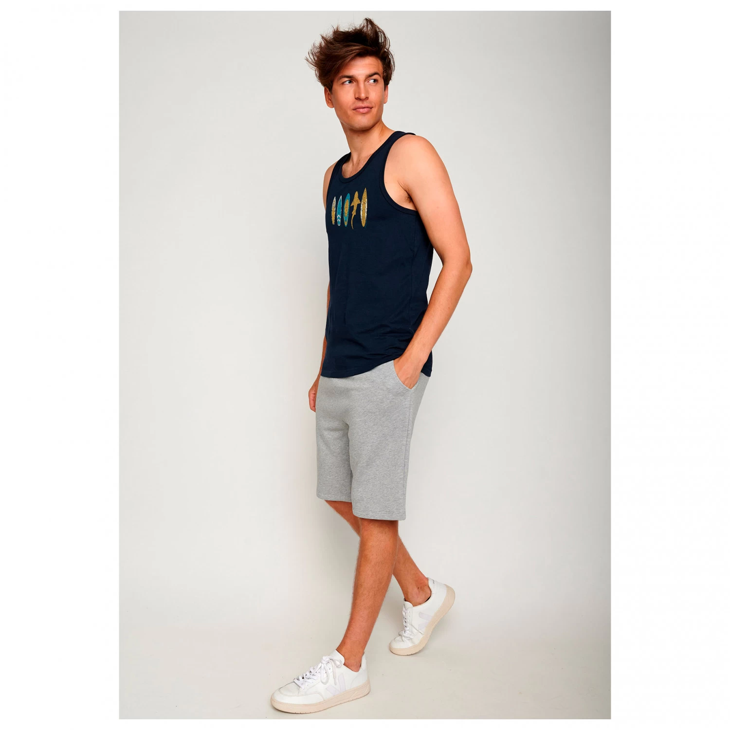 Lifestyle Shark Beach Airy - Tank Top 7 Lifestyle Shark Beach Airy - Tank Top - Image 5