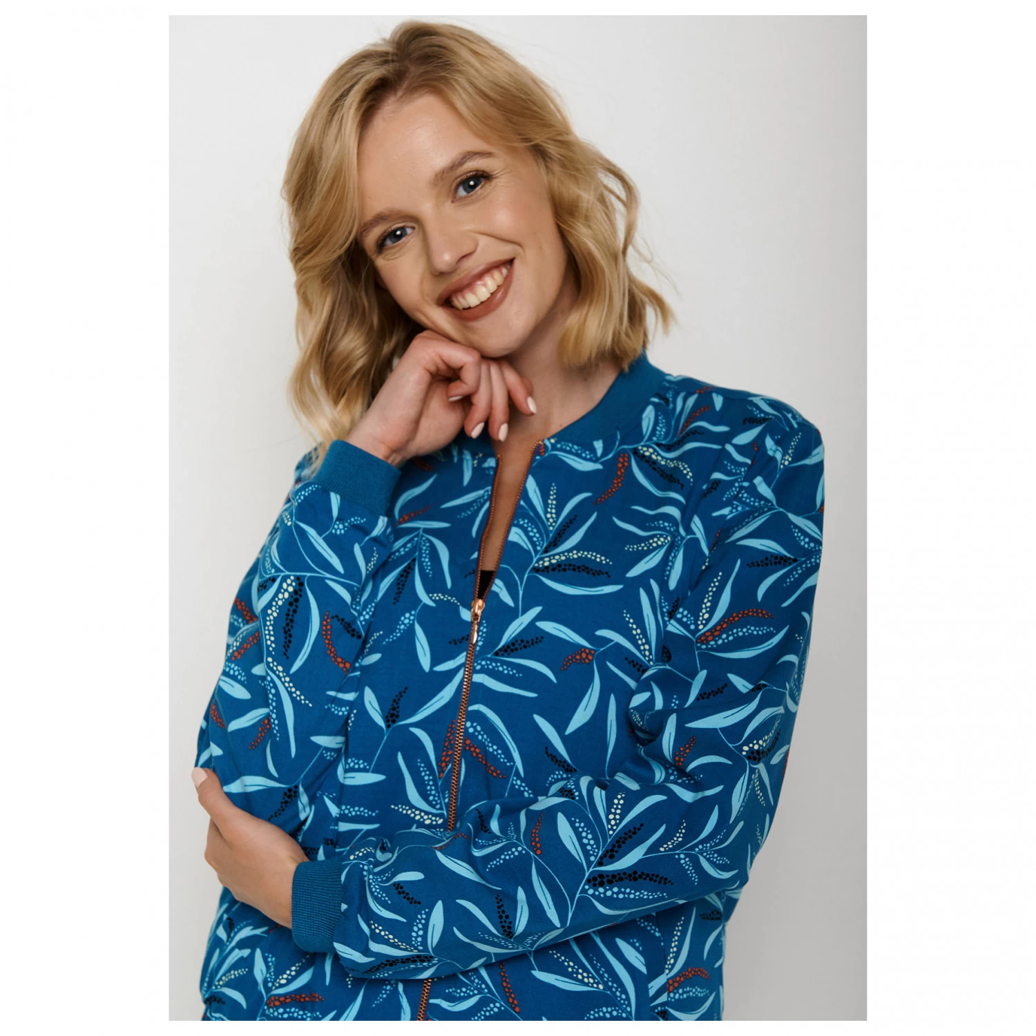 Women's Summer Berry Grave Blouson - Casual Jacket 6 Women's Summer Berry Grave Blouson - Casual Jacket - Image 4