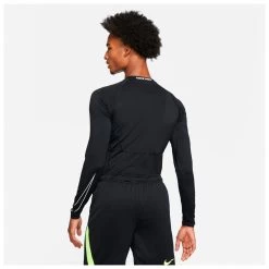 Nike Pro Dri-FIT Tight Fit L/S Top - Synthetic Base Layer 11 Nike Pro Dri-FIT Tight Fit L/S Top - Synthetic Base Layer -Outdoor Apparel Sale Shop nike pro dri fit tight fit l s top synthetic base layer detail 4