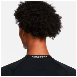 Nike Pro Dri-FIT Tight Fit L/S Top - Synthetic Base Layer 13 Nike Pro Dri-FIT Tight Fit L/S Top - Synthetic Base Layer -Outdoor Apparel Sale Shop nike pro dri fit tight fit l s top synthetic base layer detail 6