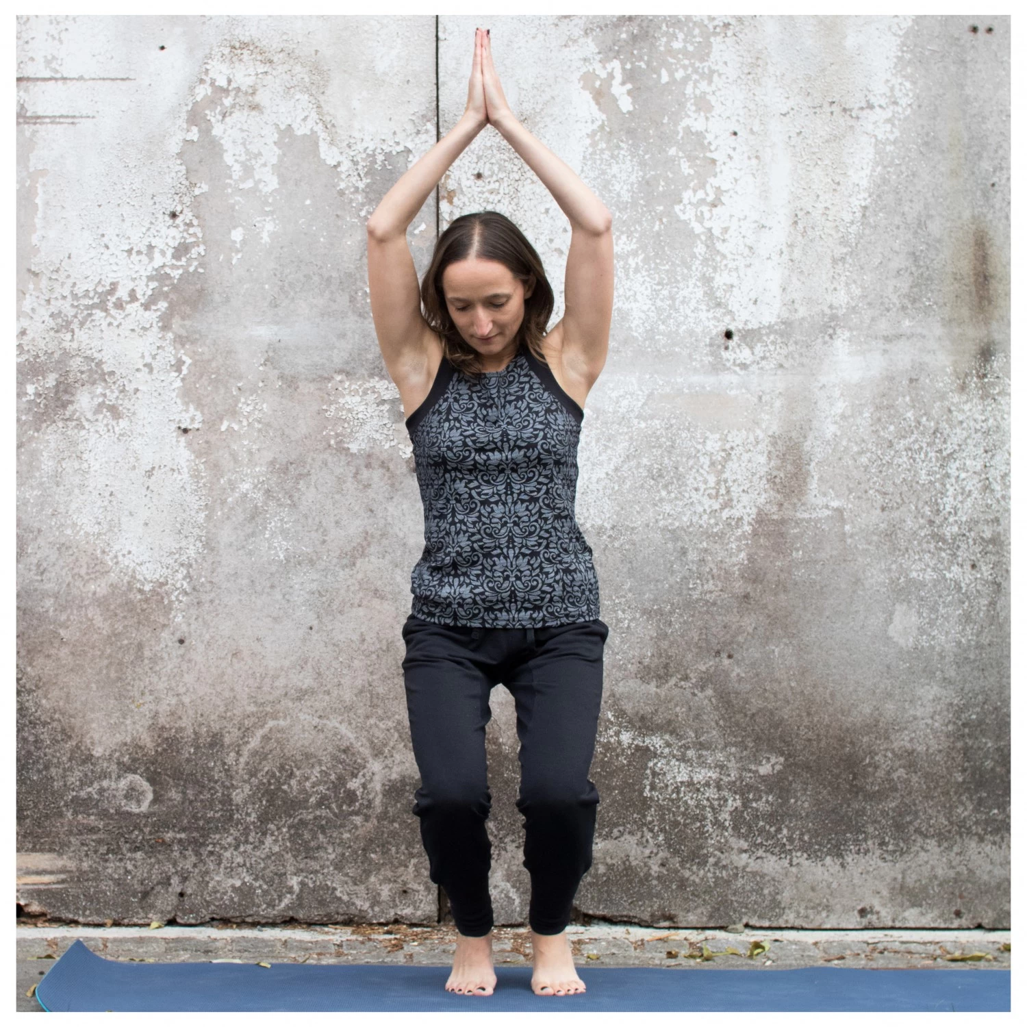 Super.natural Women's Essential Cuffed Pant - Tracksuit Trousers 7 Super.natural Women's Essential Cuffed Pant - Tracksuit Trousers - Image 5